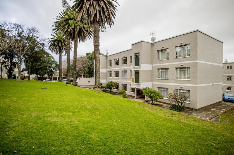 To Let 1 Bedroom Property for Rent in Wynberg Upper Western Cape